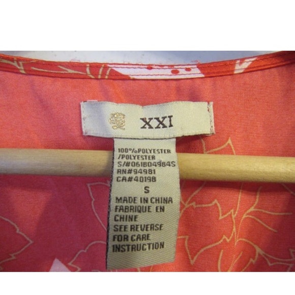 Red Asian Silky Blouse Kimono Floral Boho Hippy - Picture 5 of 5